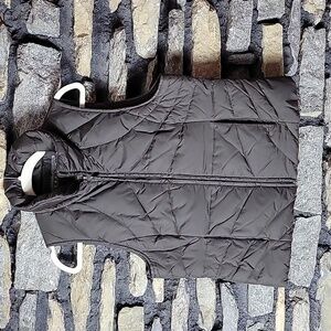 Women's Kenneth Cole Reaction puffer vest medium brown/green